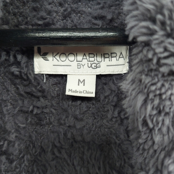 Koolaburra by UGG Embossed Sherpa Fleece Vest Gray Size Medium - Picture 6 of 10